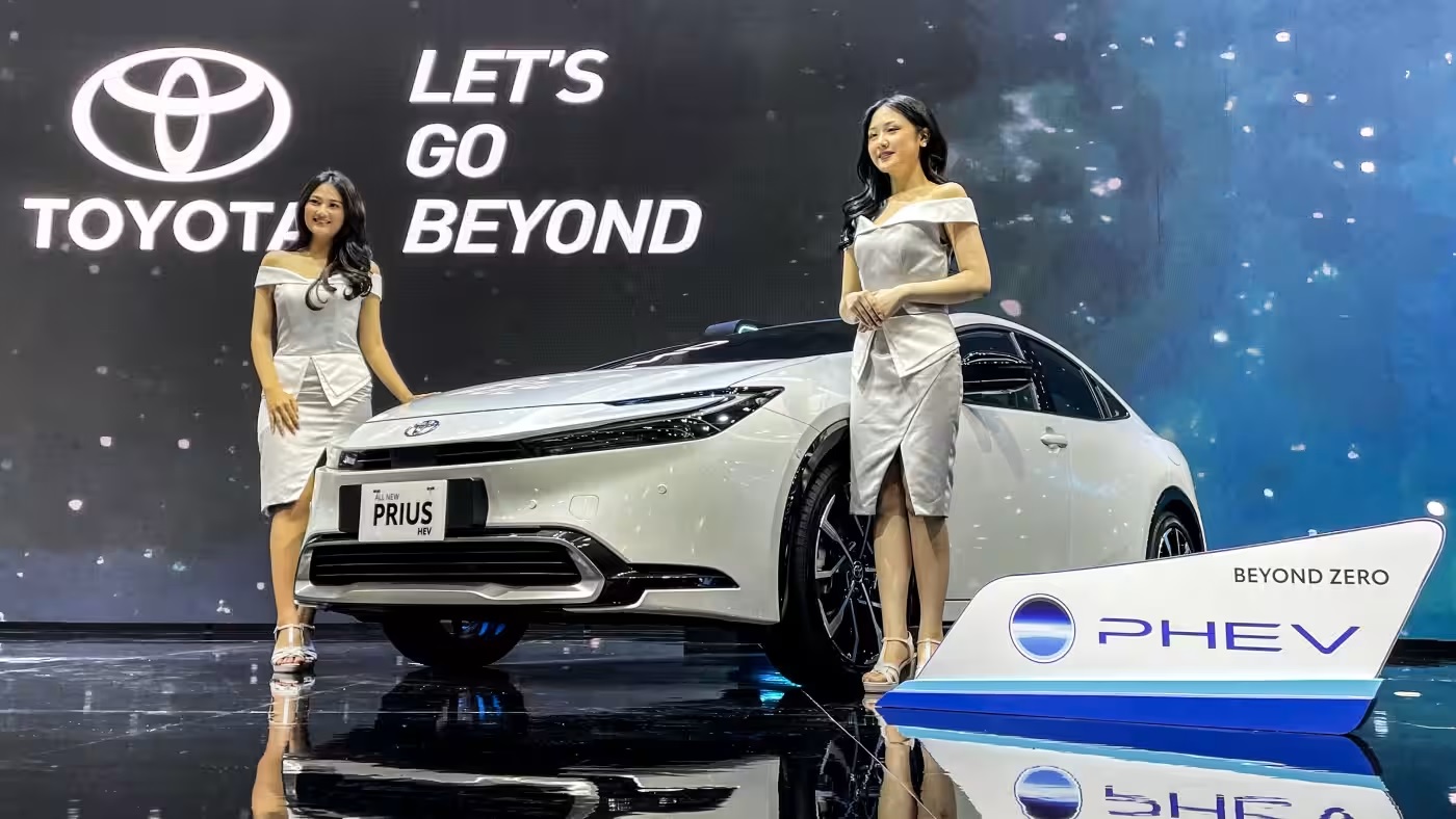 hybrid 17072024 Toyota Hiroshima Long Phuớc - Đại Lý 5S Chuẩn Nhật Bản Tại TP.HCM